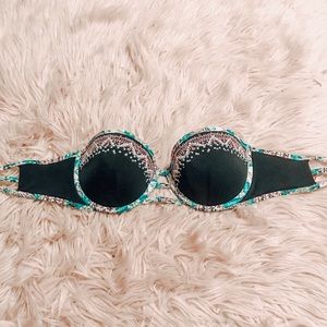 Victoria’s Secret bathing suit top